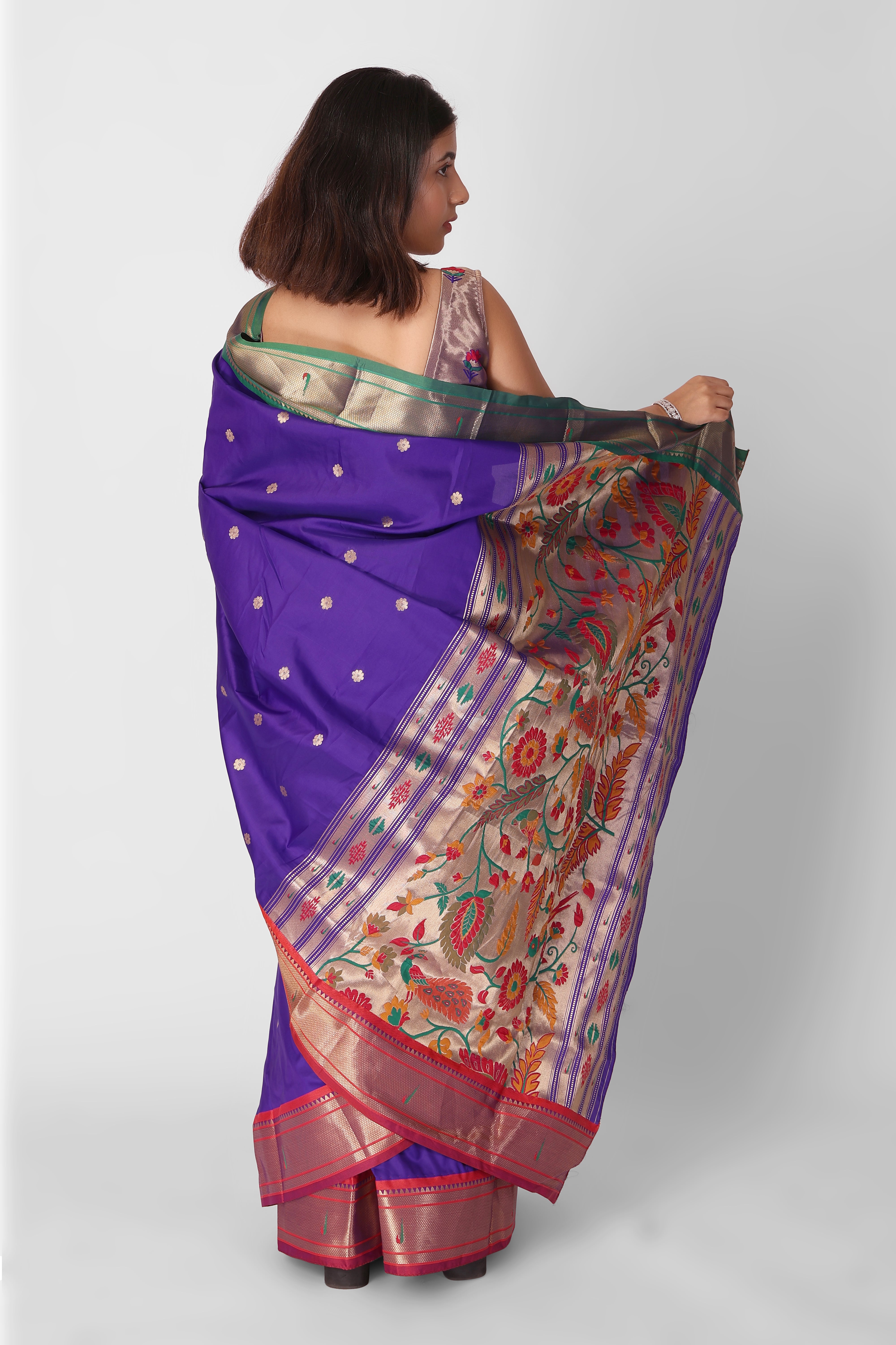 Aastha Aura Paithani Silk Read-to-Wear Pocket Saree