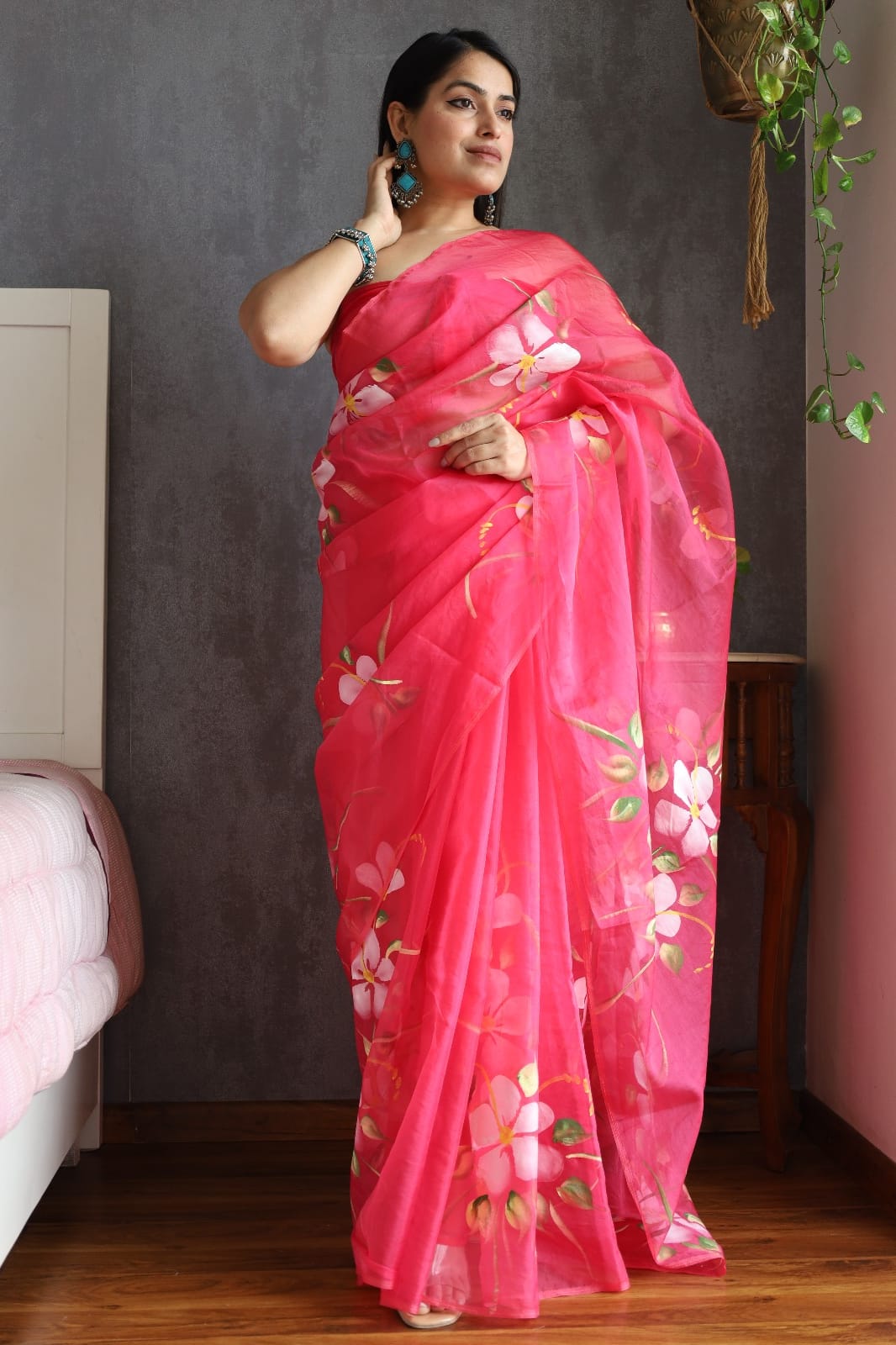 Rang Rasiya Organza Ready To Wear Pocket Saree