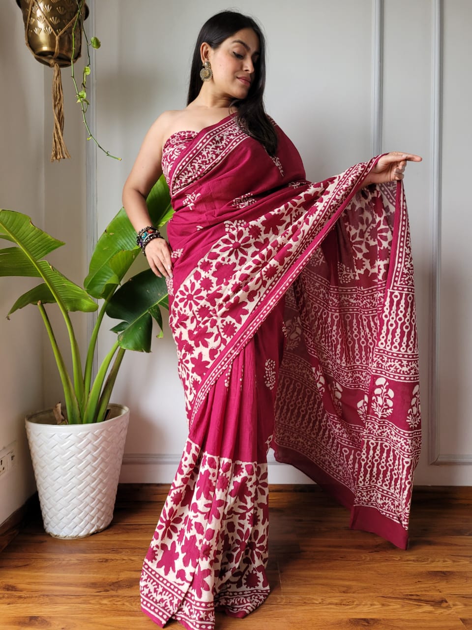 Shubhankari Saree Mul Cotton Ready To Wear Pocket Saree