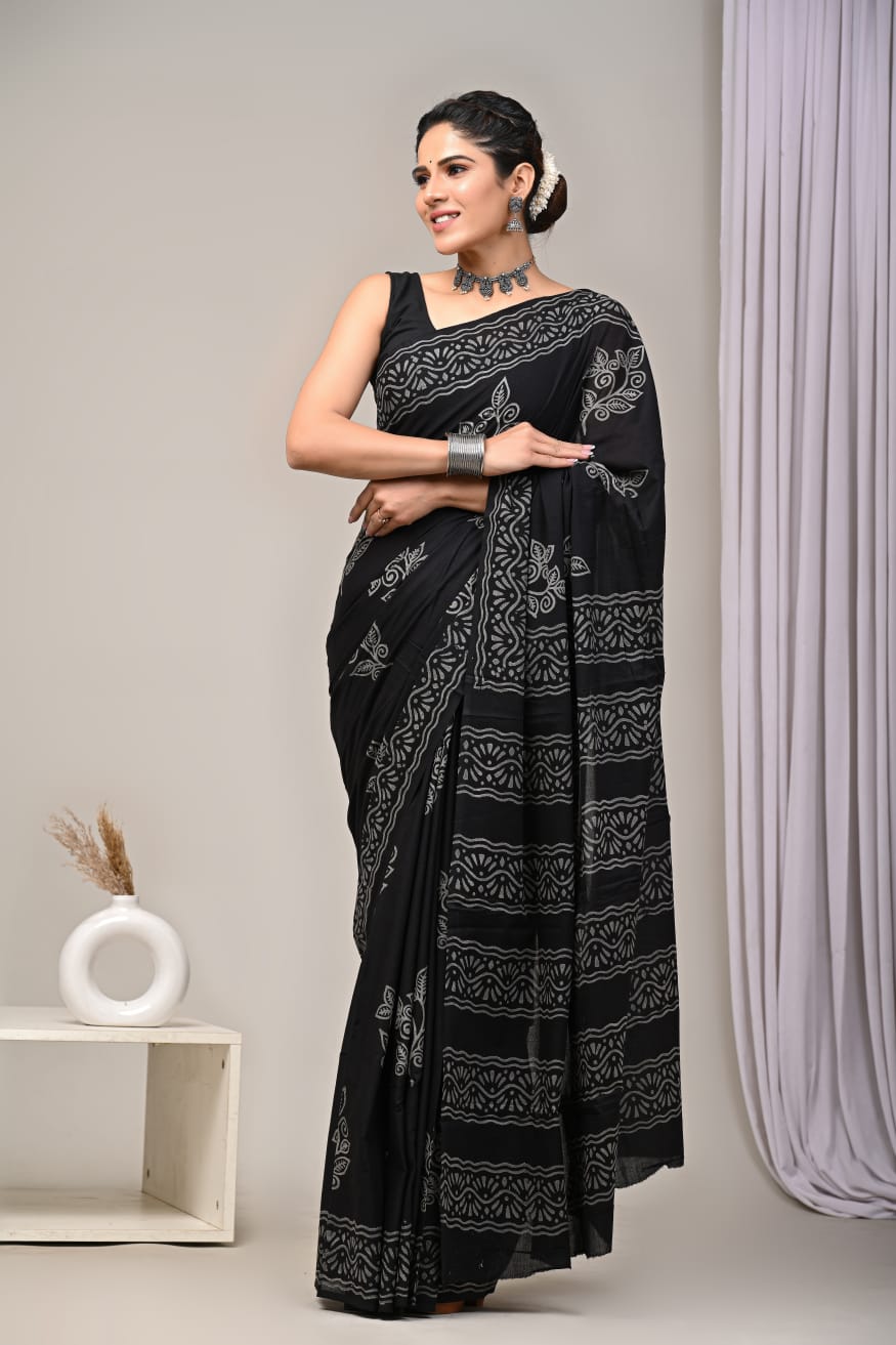 Angelic Floral Mul Cotton Ready-to-Wear Pocket Saree